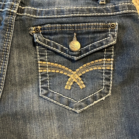 Womens Earl Jean denim shorts SZ 4 - Picture 6 of 6